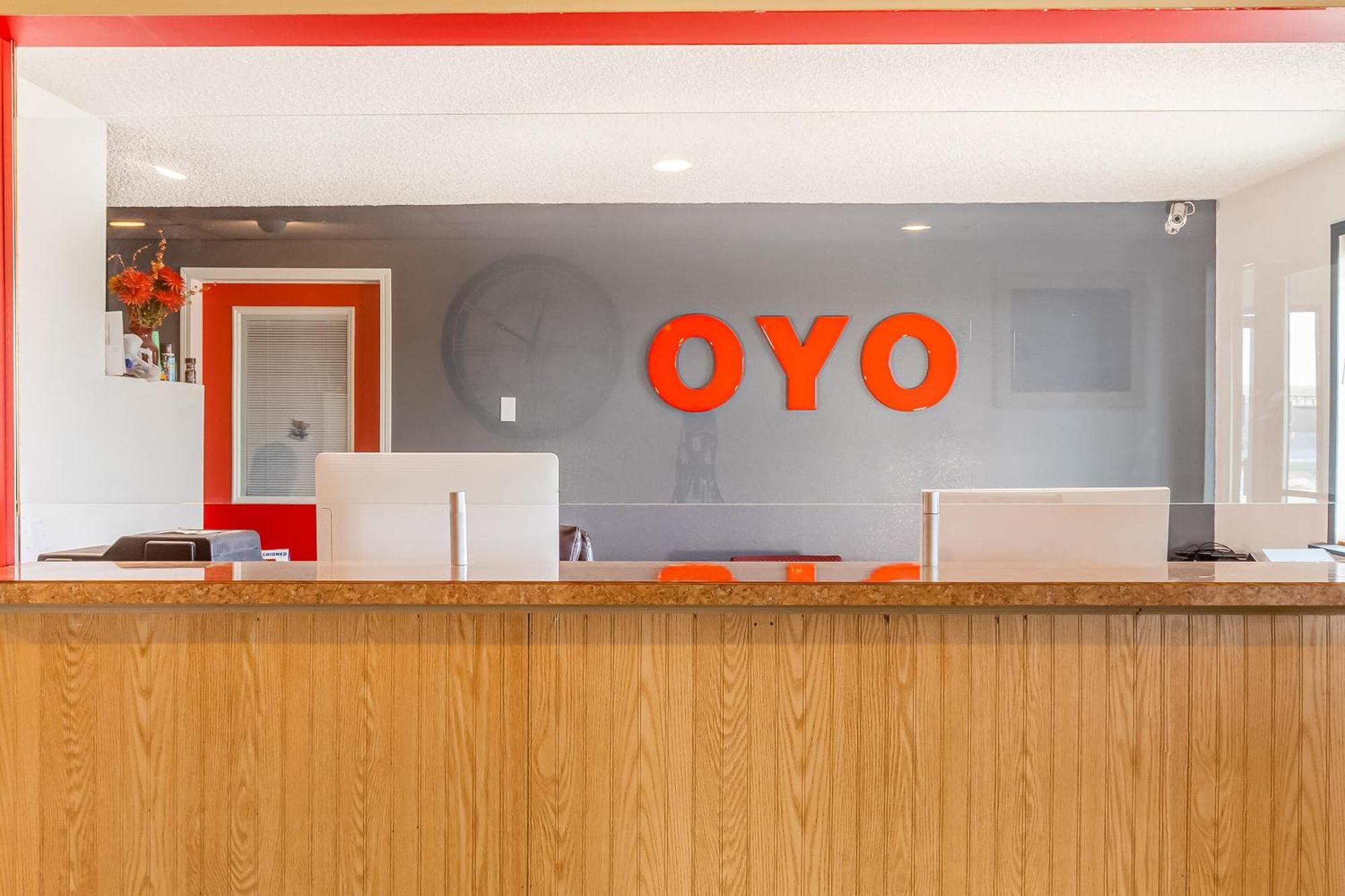 Oyo Hotel Shelby Mt Hwy 2 & I-15 Zewnętrze zdjęcie