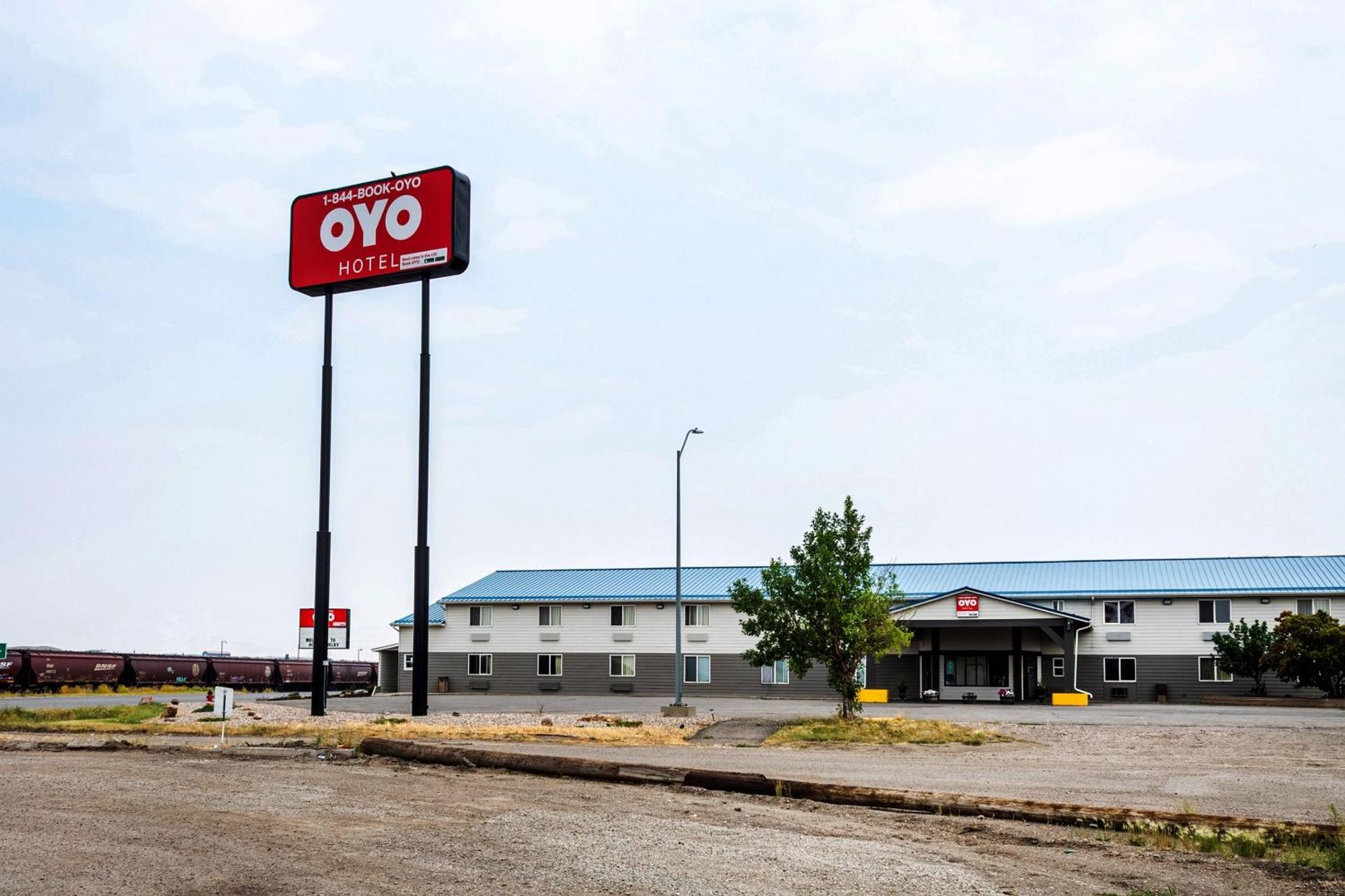 Oyo Hotel Shelby Mt Hwy 2 & I-15 Zewnętrze zdjęcie