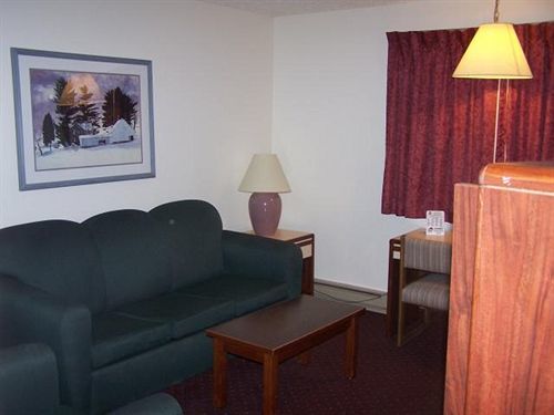Oyo Hotel Shelby Mt Hwy 2 & I-15 Zewnętrze zdjęcie